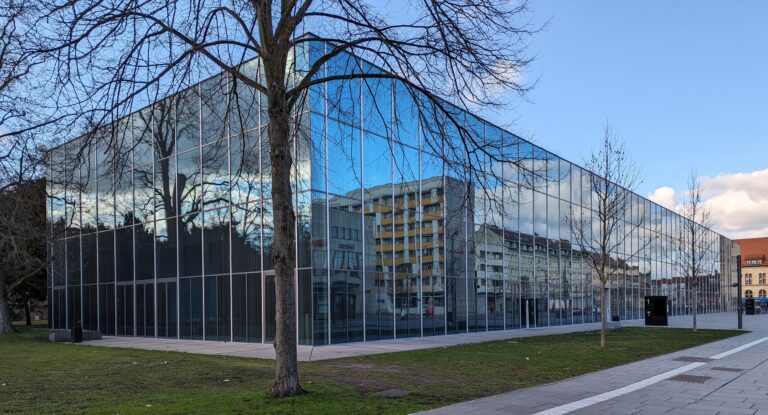 Dessau-Bauhaus School ,Museum (5)